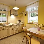 Trzy Kultury Zloty Widok Apartment *