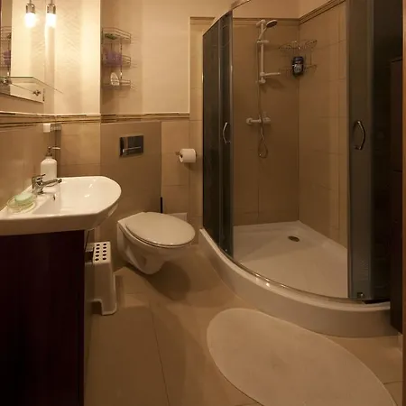 Trzy Kultury Zloty Widok Apartment