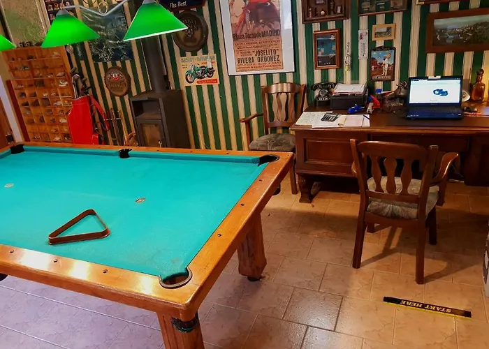 Trzy Kultury Zloty Widok * شكلارسكا بوريبا