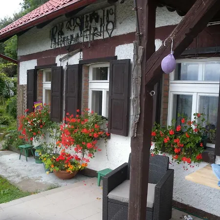 Trzy Kultury Zloty Widok * شكلارسكا بوريبا