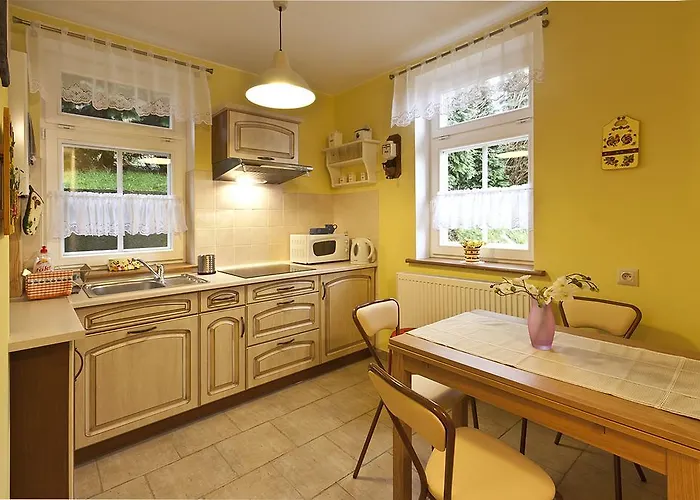 Trzy Kultury Zloty Widok Apartment *