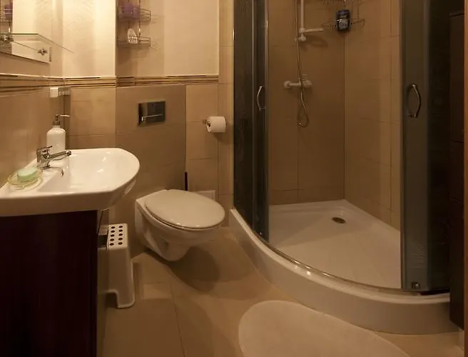 Trzy Kultury Zloty Widok Apartment