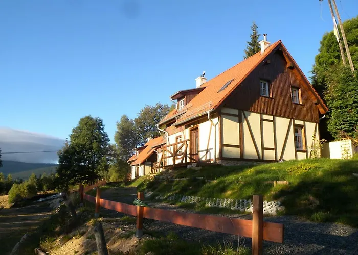 Trzy Kultury Zloty Widok Apartment